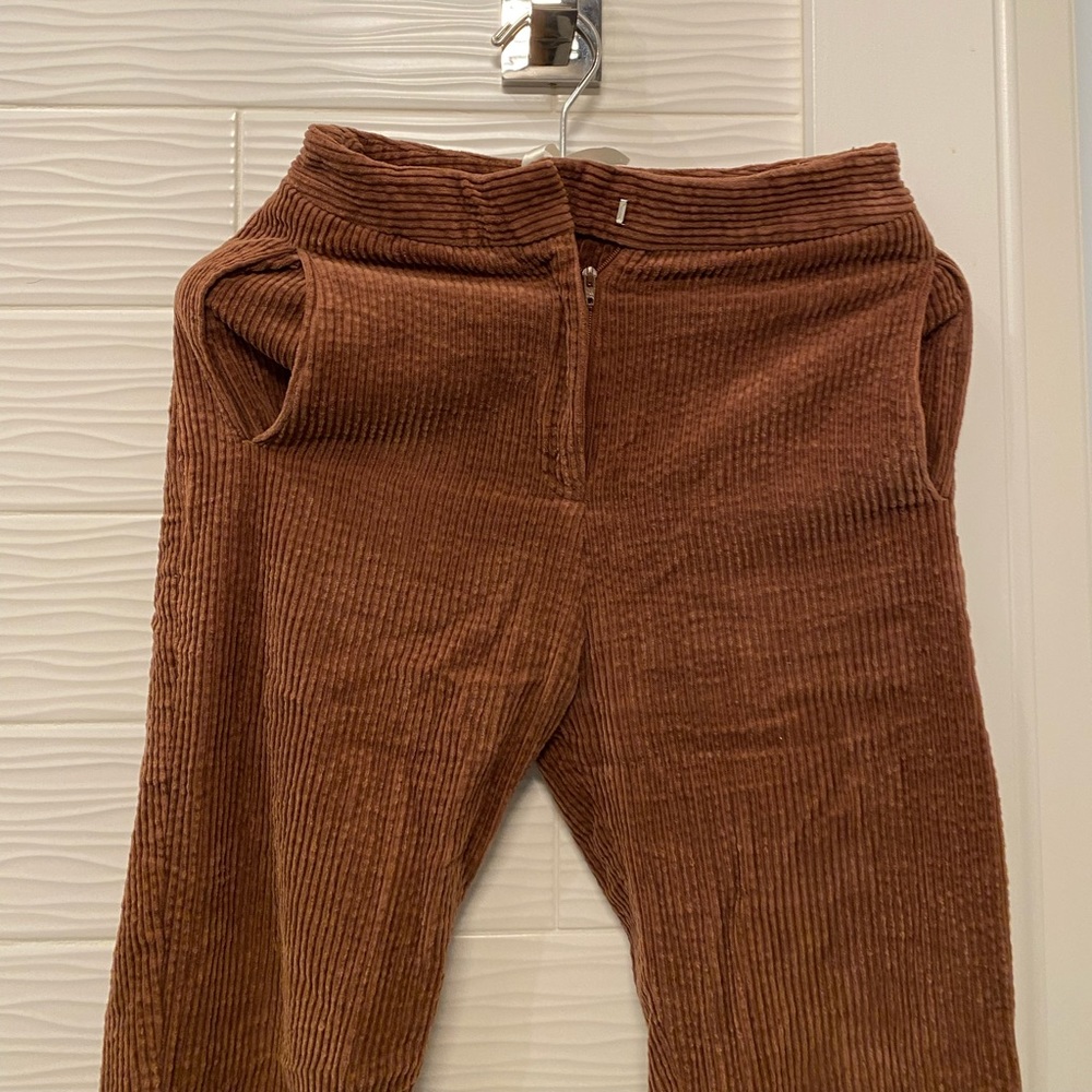 ASOS WOMEN CORDUROY BROWN PANTS SIZE 0
